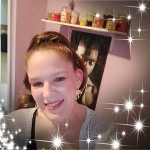 Meet your Posher, Lizbet